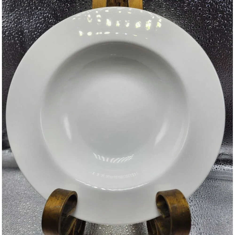 White Fine Porcelain Wilmax England Soup/Salad/Cereal Bowls Set of 4 READ!!!!!